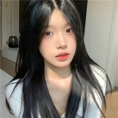 下山后,我被四个绝色师姐包围了